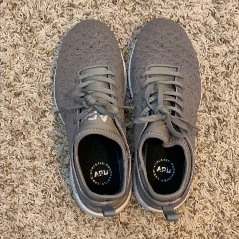 APL Phantoms